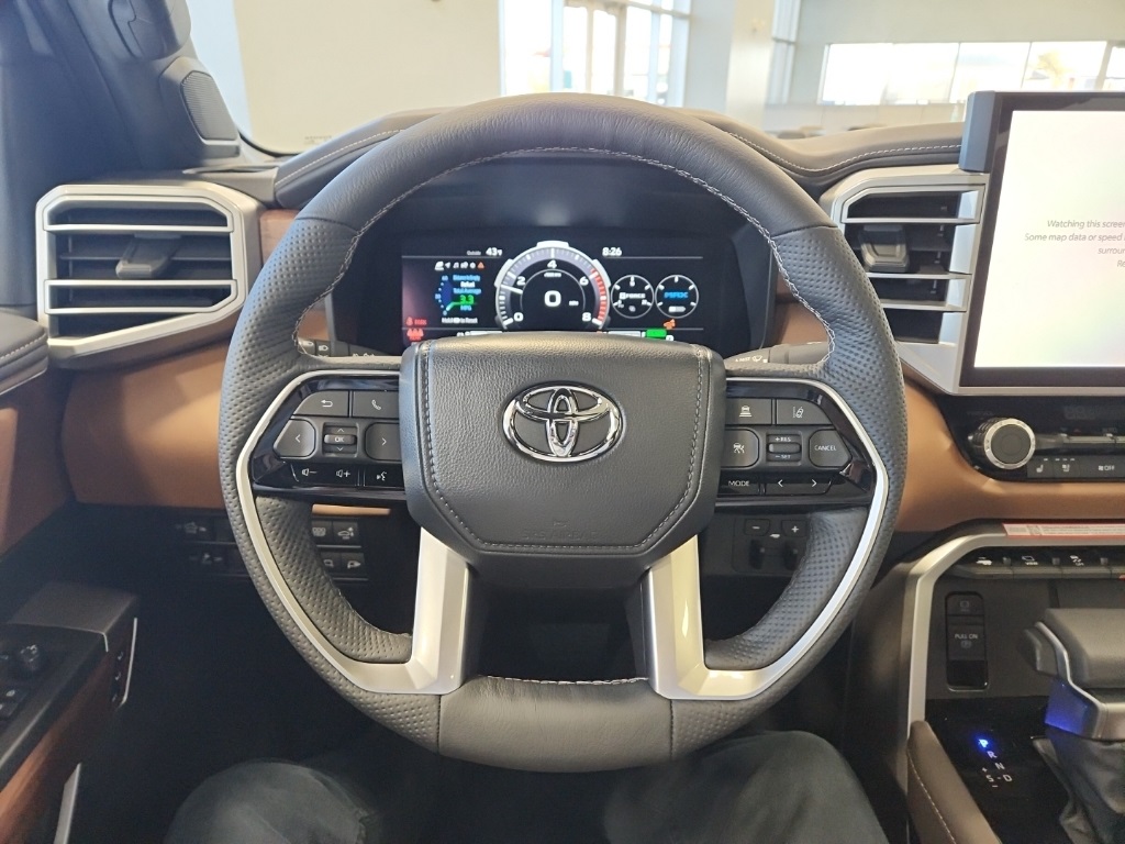 Vehicle image 22 of 29