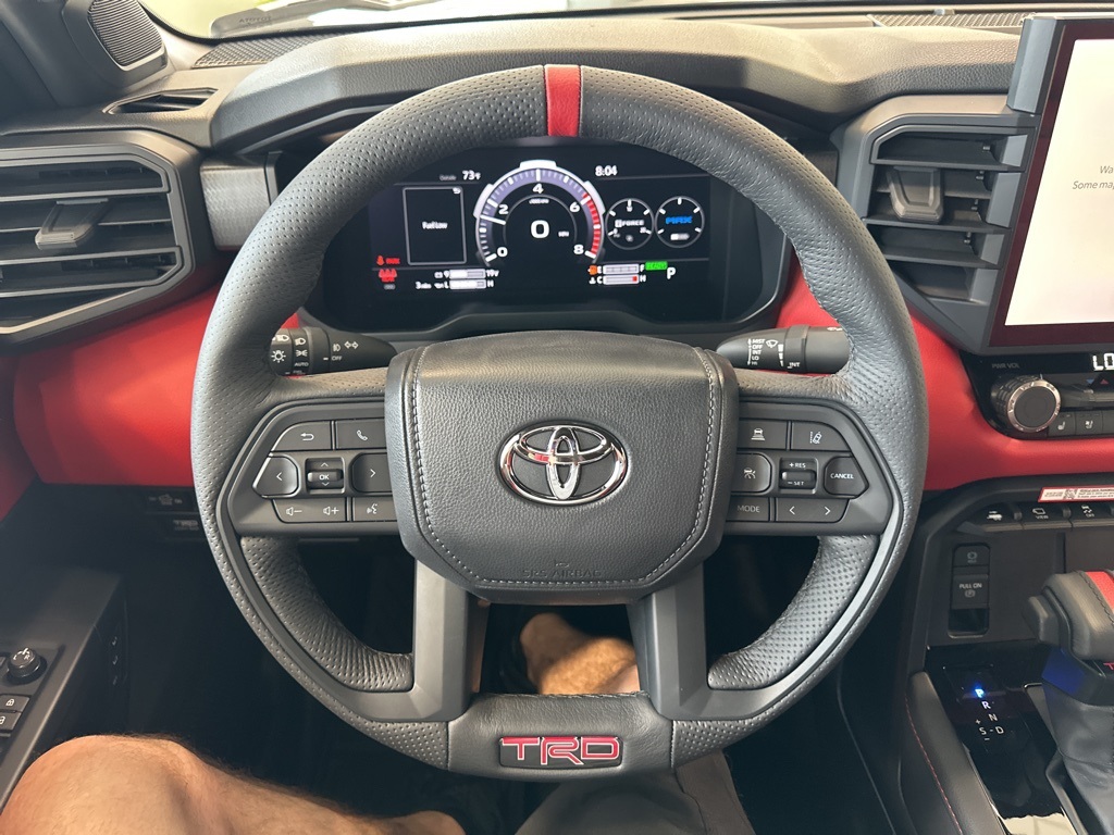 Vehicle image 23 of 30