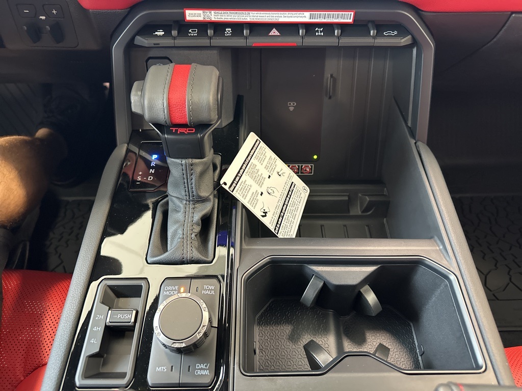 Vehicle image 25 of 30