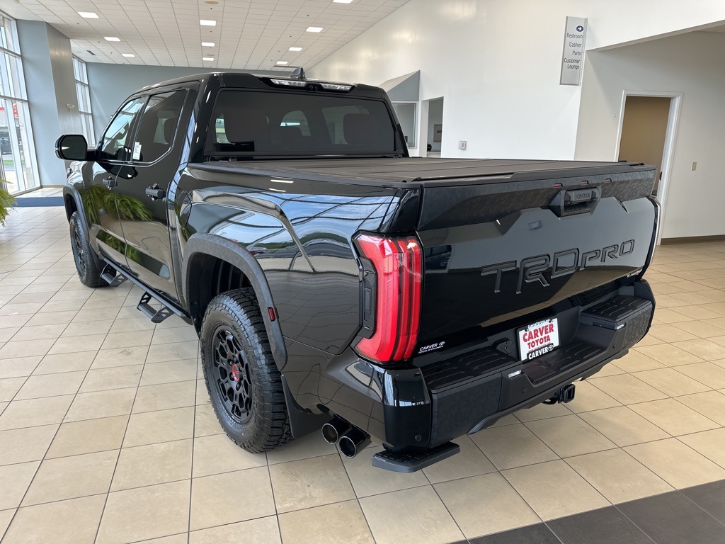 Vehicle image 7 of 30