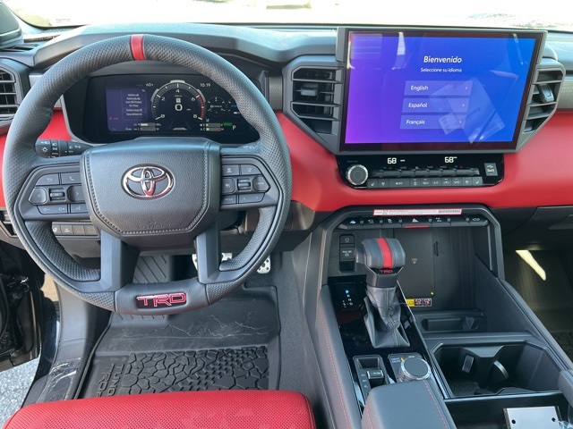 Vehicle image 15 of 35