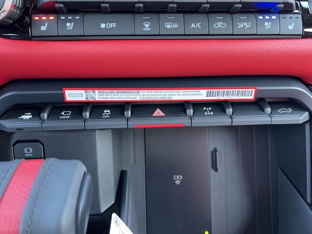 Vehicle image 32 of 35