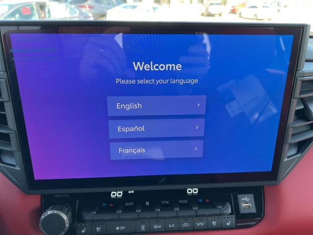 Vehicle image 29 of 35