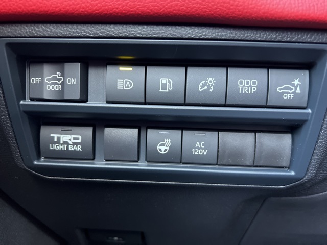 Vehicle image 23 of 35