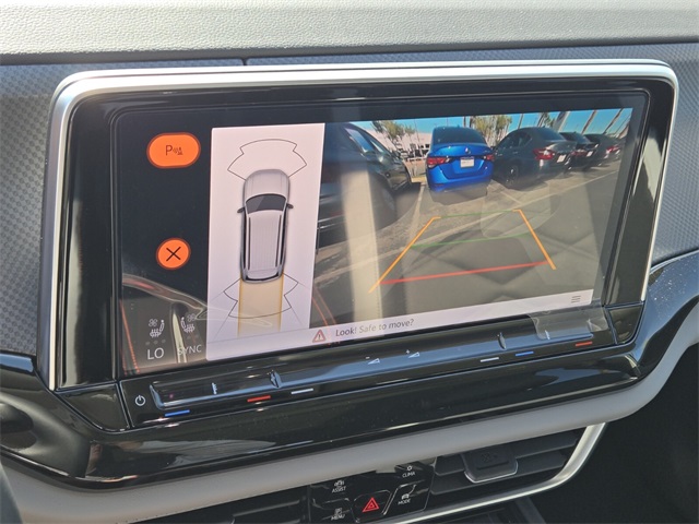 2025 Volkswagen Atlas 2.0T Peak Edition Image 11 of 16