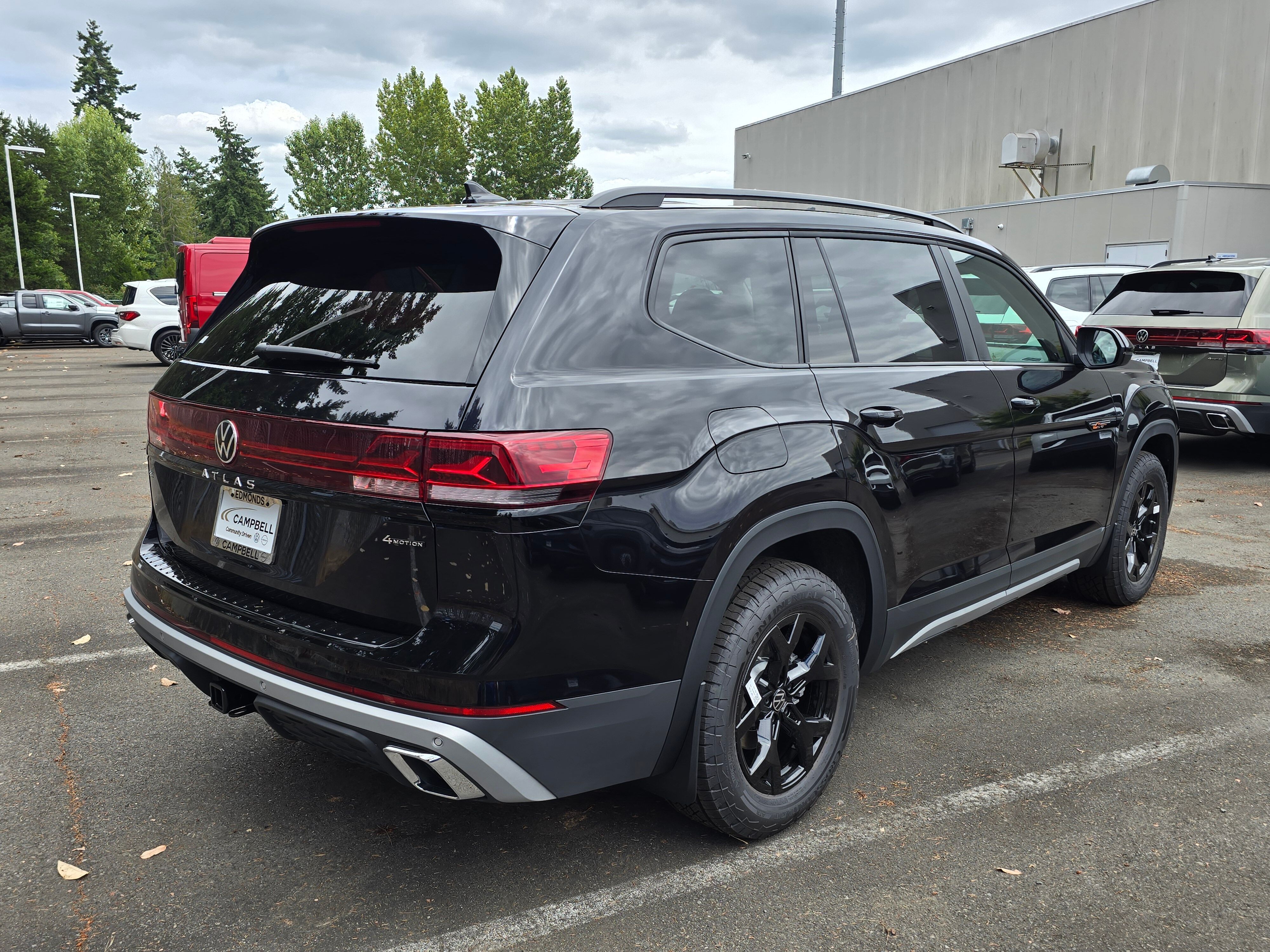 Vehicle image 5 of 27