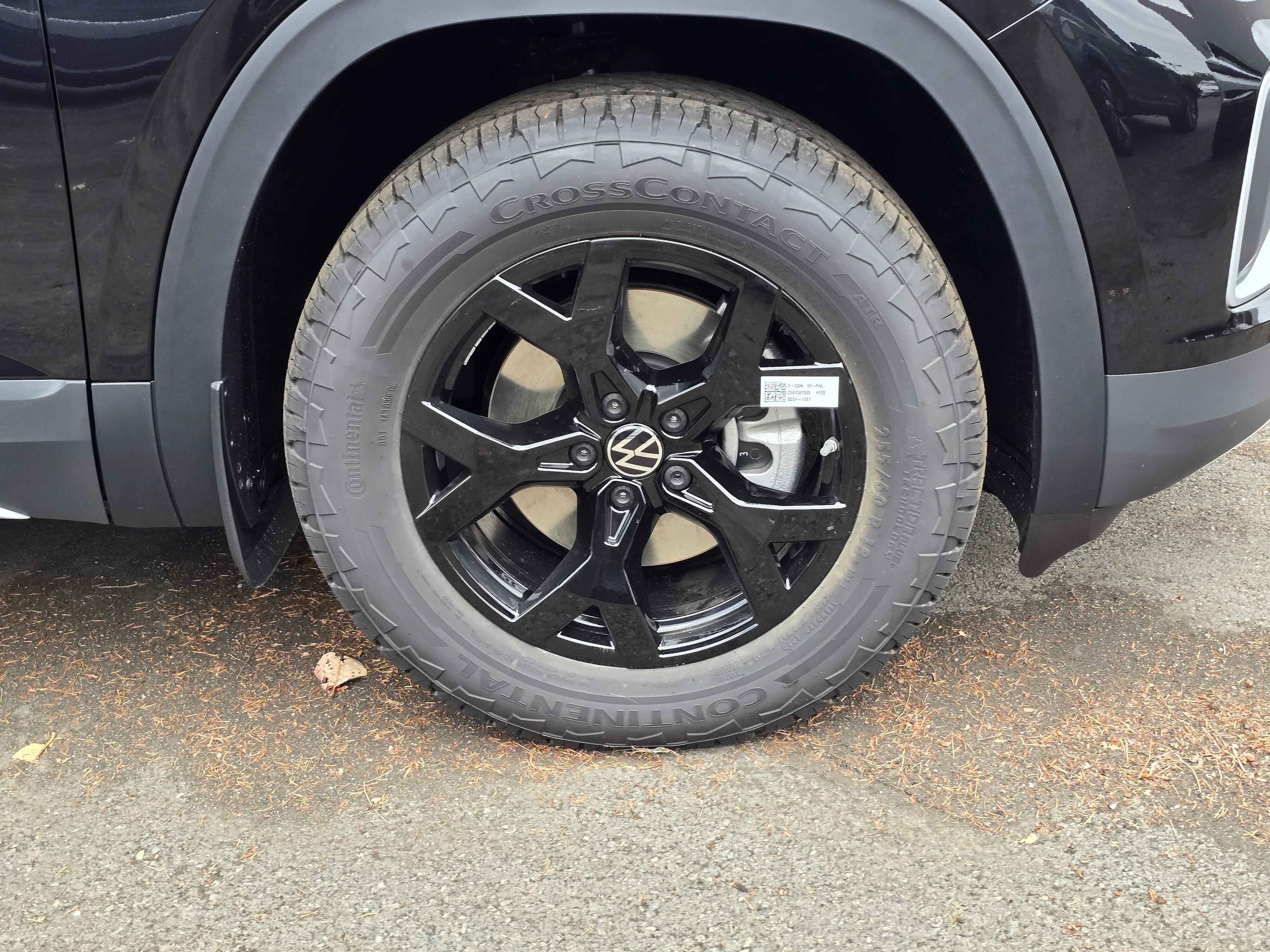 Vehicle image 9 of 27