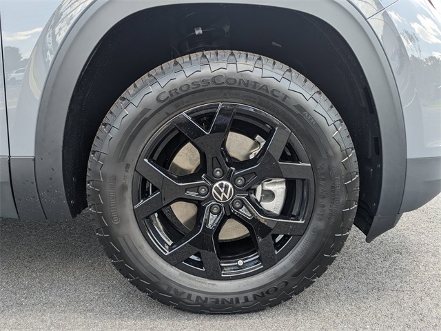 Vehicle image 9 of 29