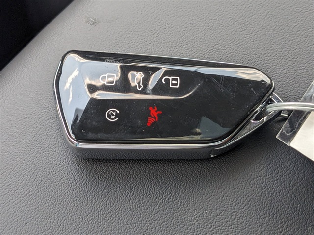 Vehicle image 23 of 29
