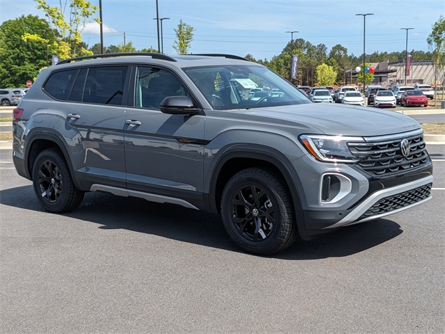 Vehicle image 3 of 29