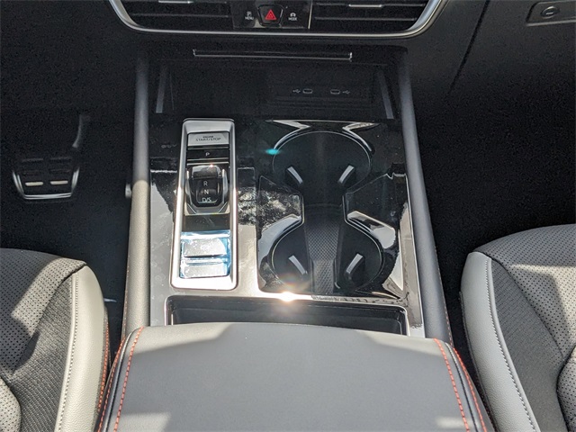 Vehicle image 20 of 29