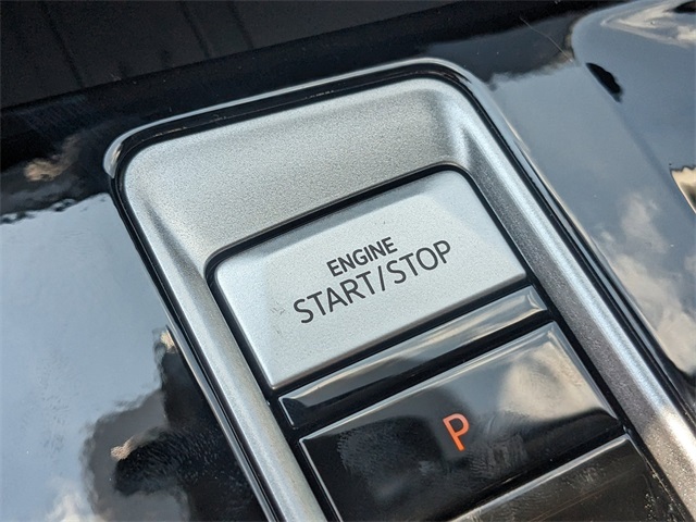 Vehicle image 29 of 30