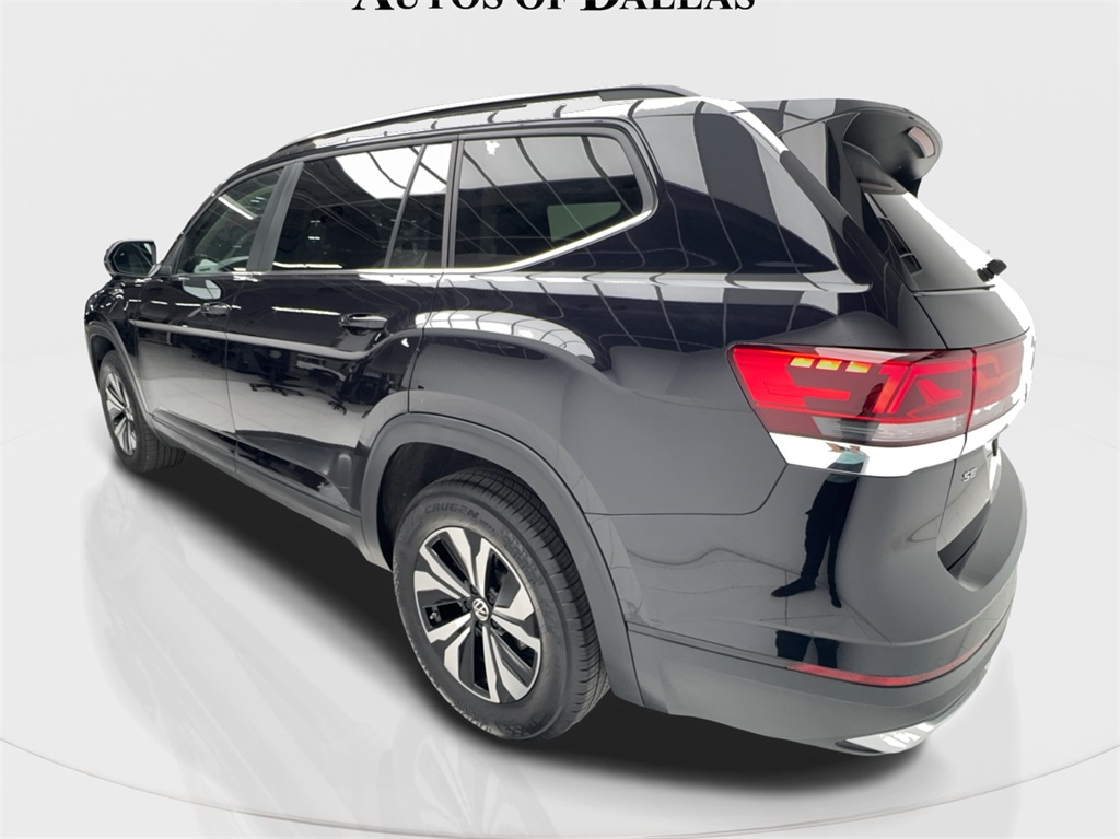 2025 Volkswagen Atlas 2.0T SE Image 6 of 63