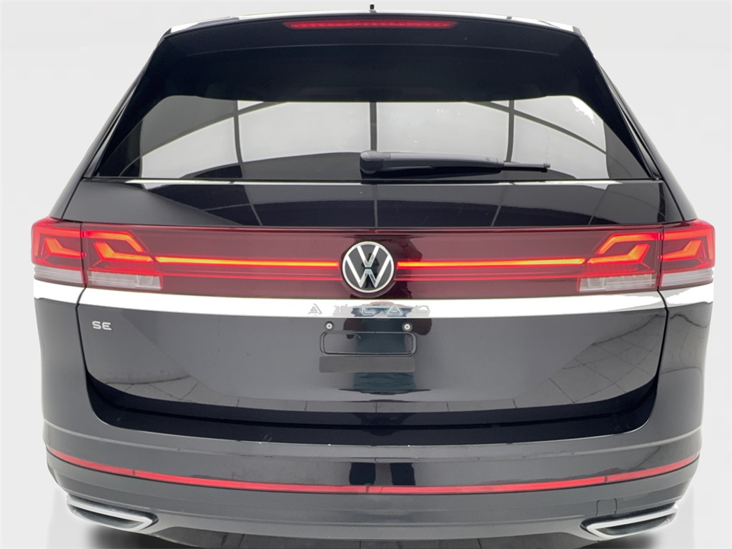 2025 Volkswagen Atlas 2.0T SE Image 16 of 63
