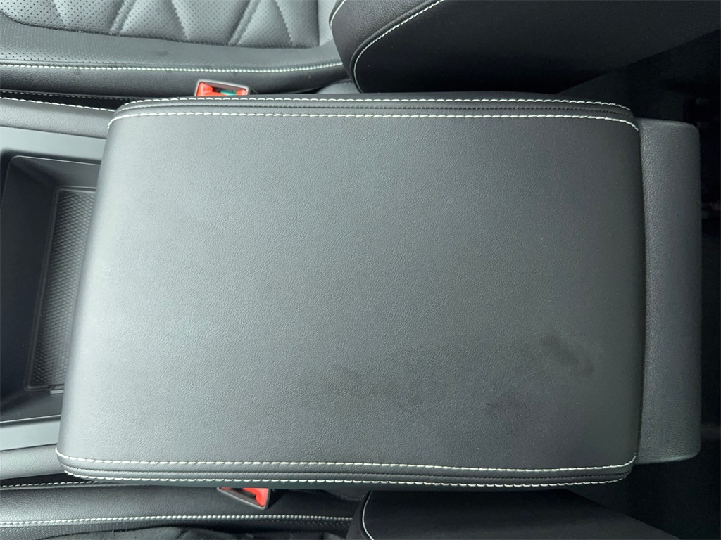 2025 Volkswagen Atlas 2.0T SE Image 49 of 63