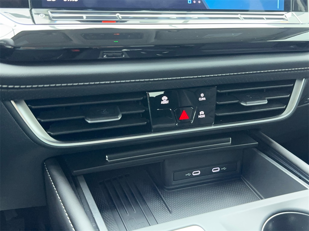2025 Volkswagen Atlas 2.0T SE Image 59 of 63