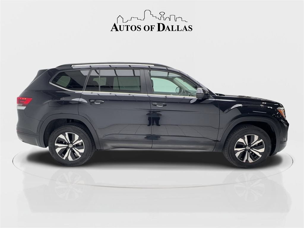 2025 Volkswagen Atlas 2.0T SE Image 4 of 63