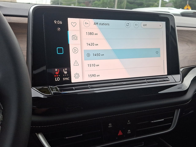 Vehicle image 13 of 20
