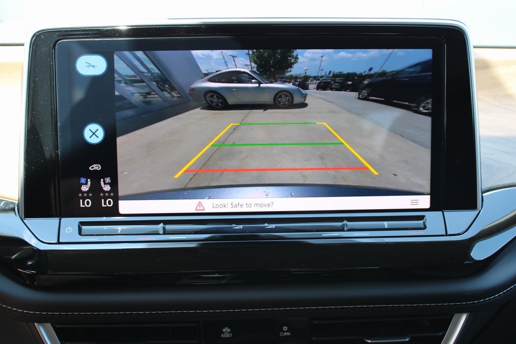 2025 Volkswagen Atlas 2.0T SE Image 15 of 20
