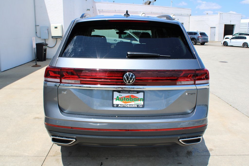2025 Volkswagen Atlas 2.0T SE Image 8 of 20