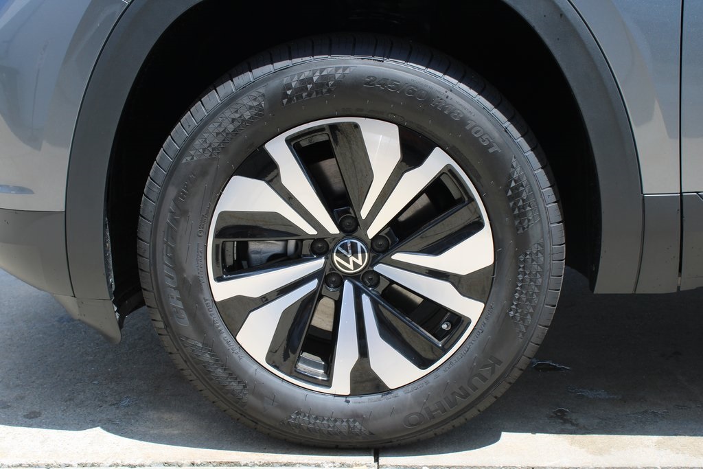 2025 Volkswagen Atlas 2.0T SE Image 6 of 20