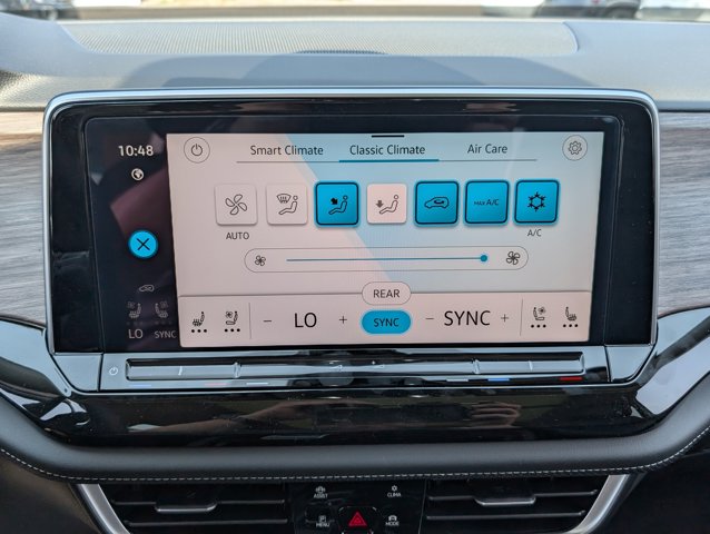 2025 Volkswagen Atlas 2.0T SEL Image 27 of 30