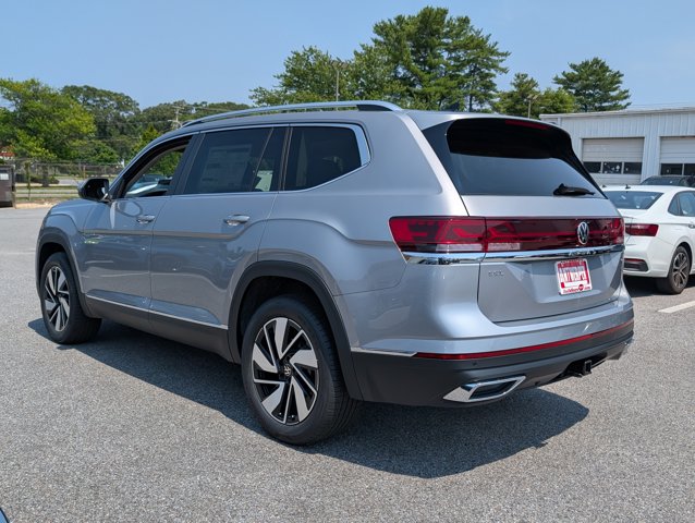 2025 Volkswagen Atlas 2.0T SEL Image 5 of 30