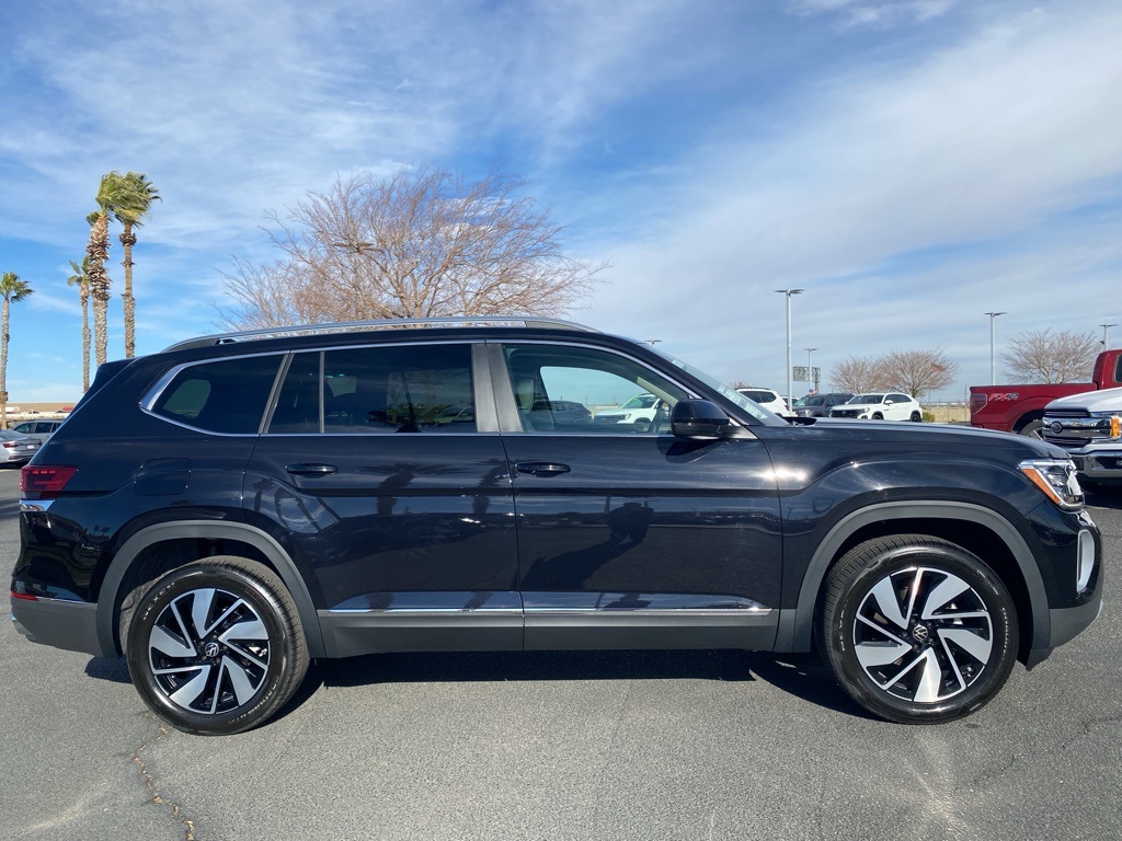Vehicle image 4 of 36