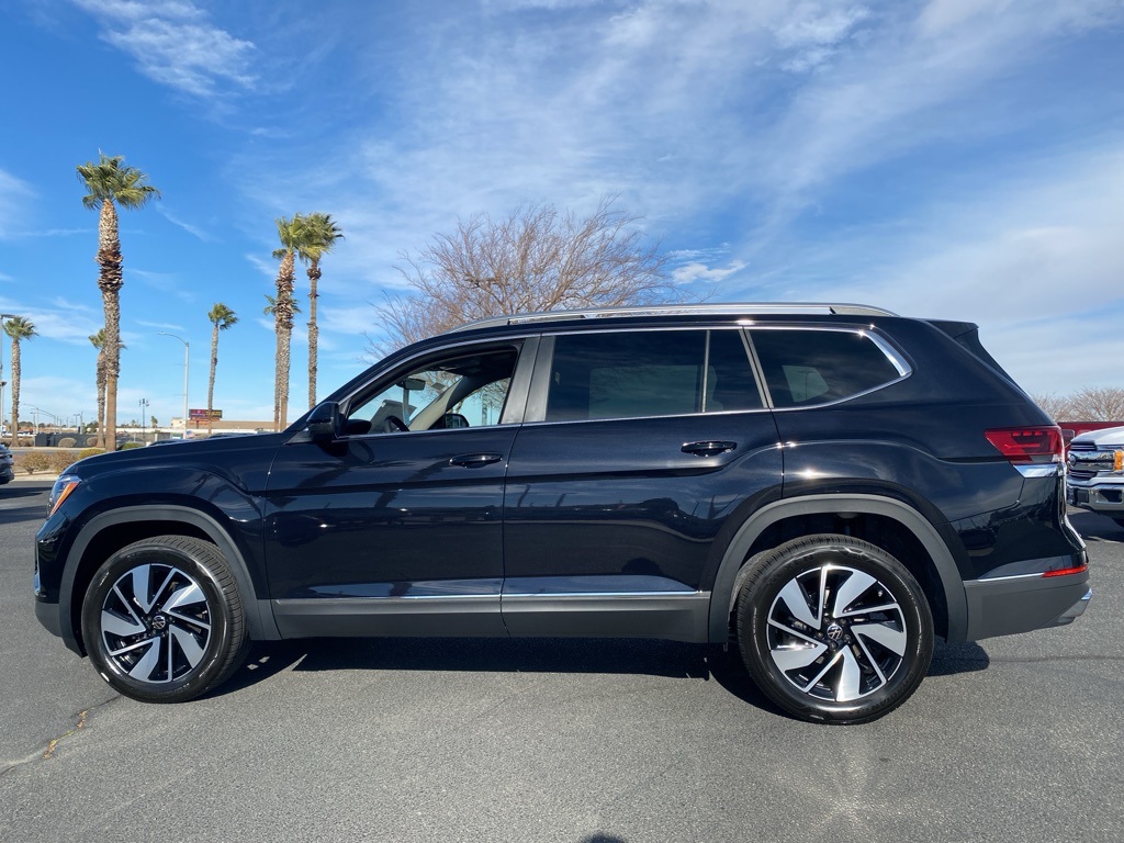 Vehicle image 7 of 36