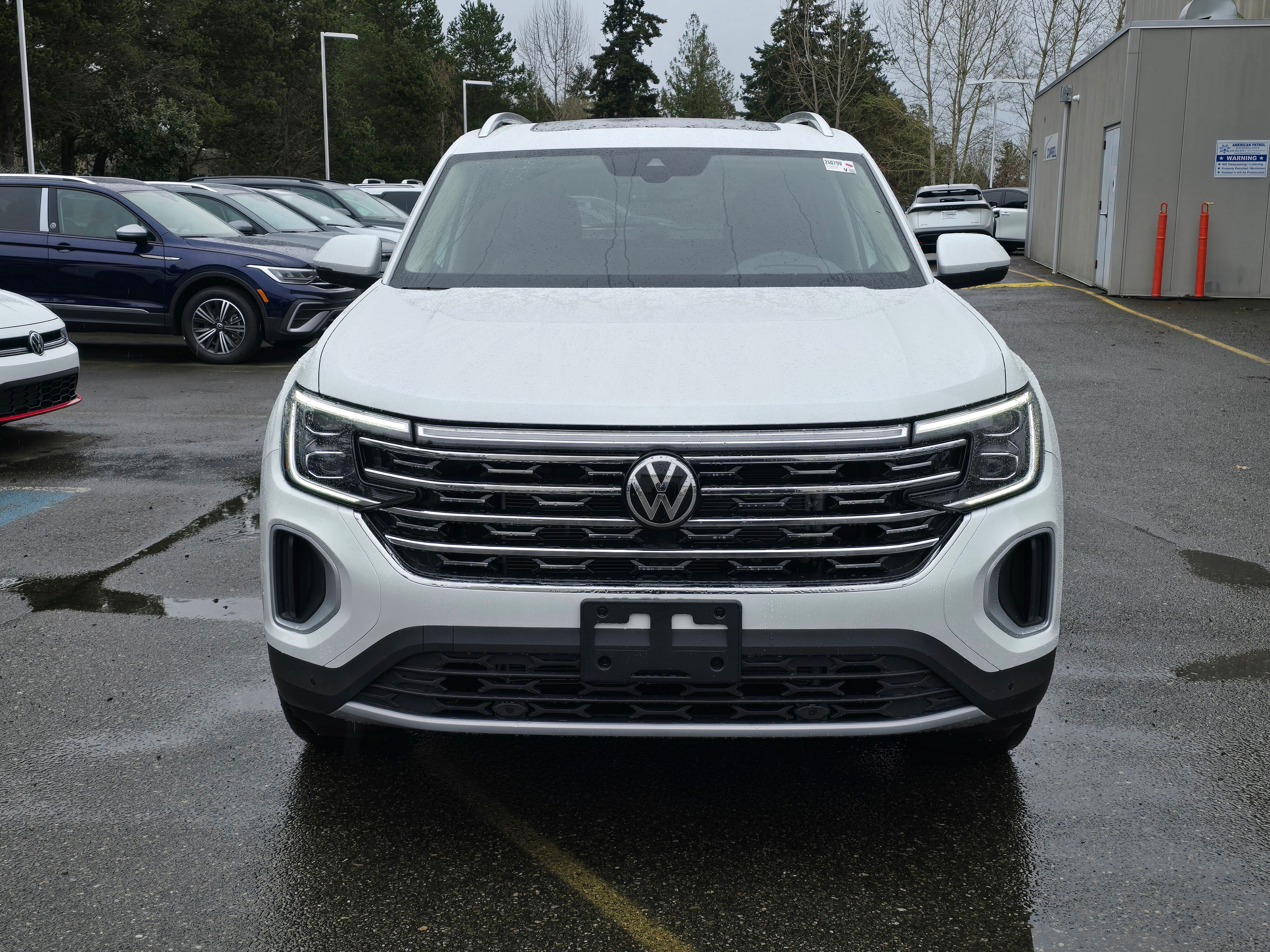 Vehicle image 2 of 30