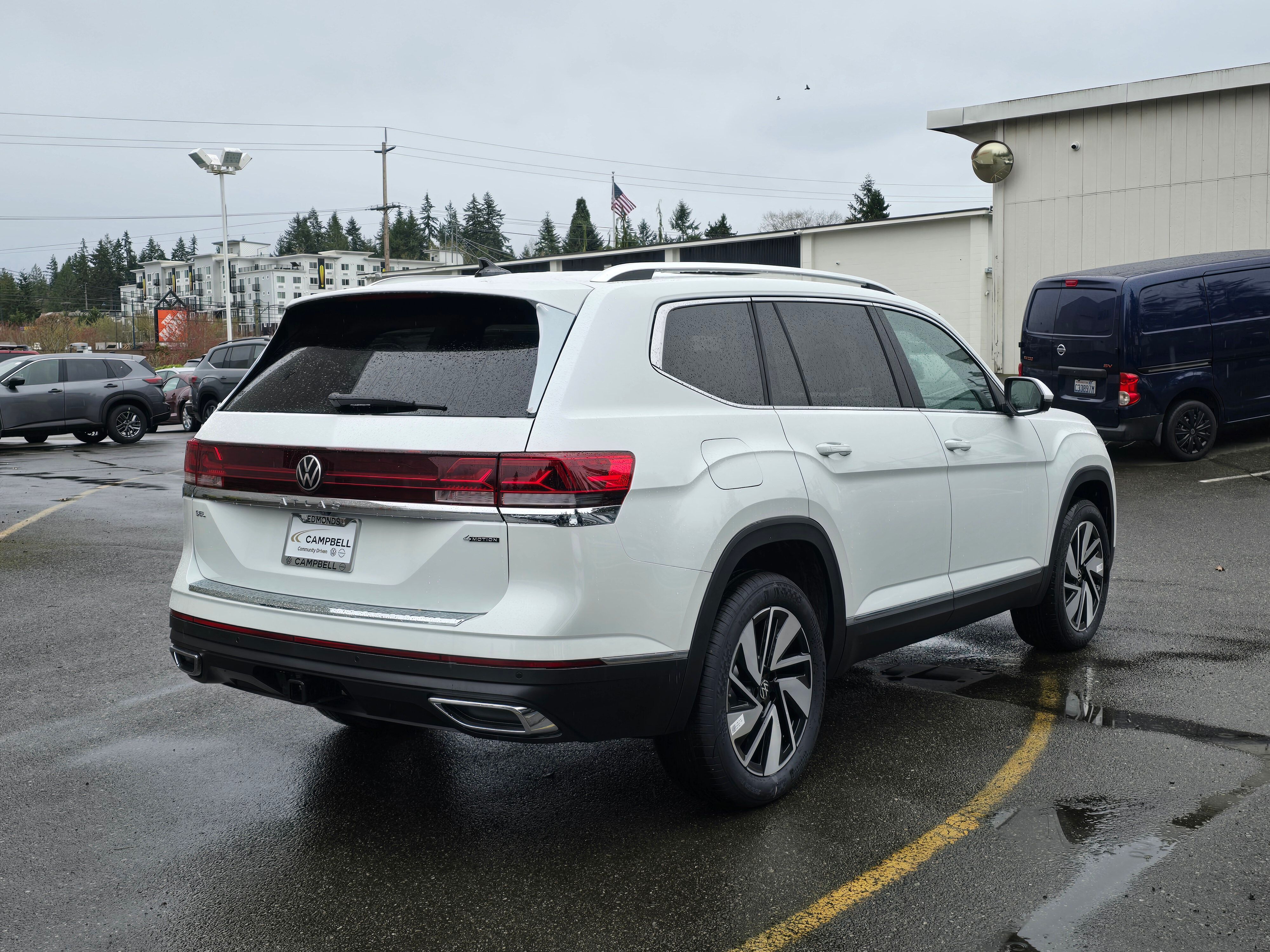 Vehicle image 5 of 30