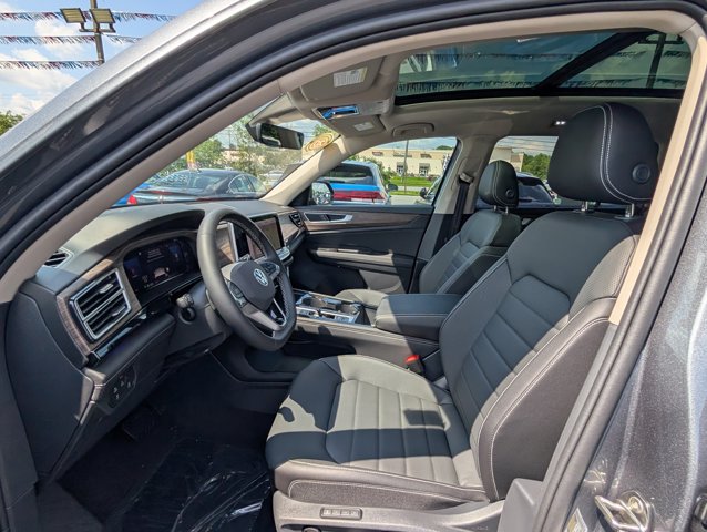 2025 Volkswagen Atlas 2.0T SEL Image 23 of 30