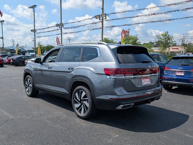 2025 Volkswagen Atlas 2.0T SEL Image 5 of 30