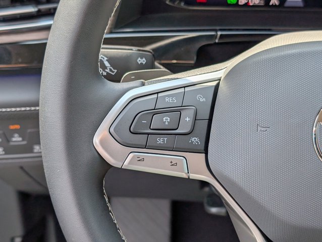 2025 Volkswagen Atlas 2.0T SEL Image 27 of 30