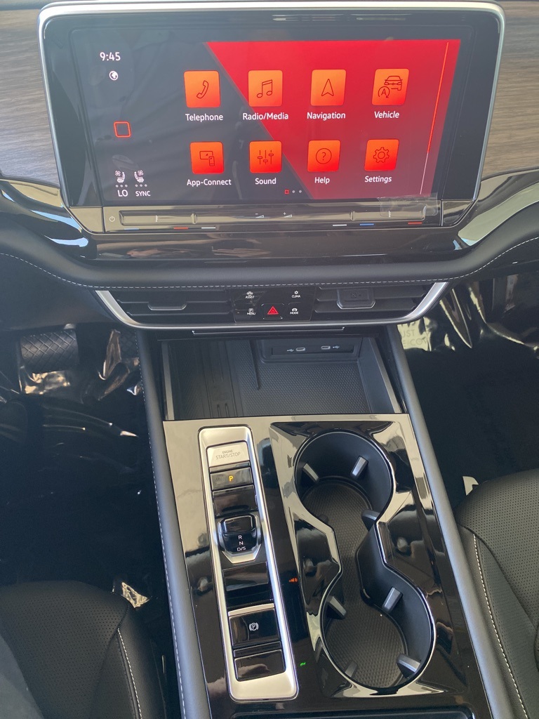 Vehicle image 15 of 35