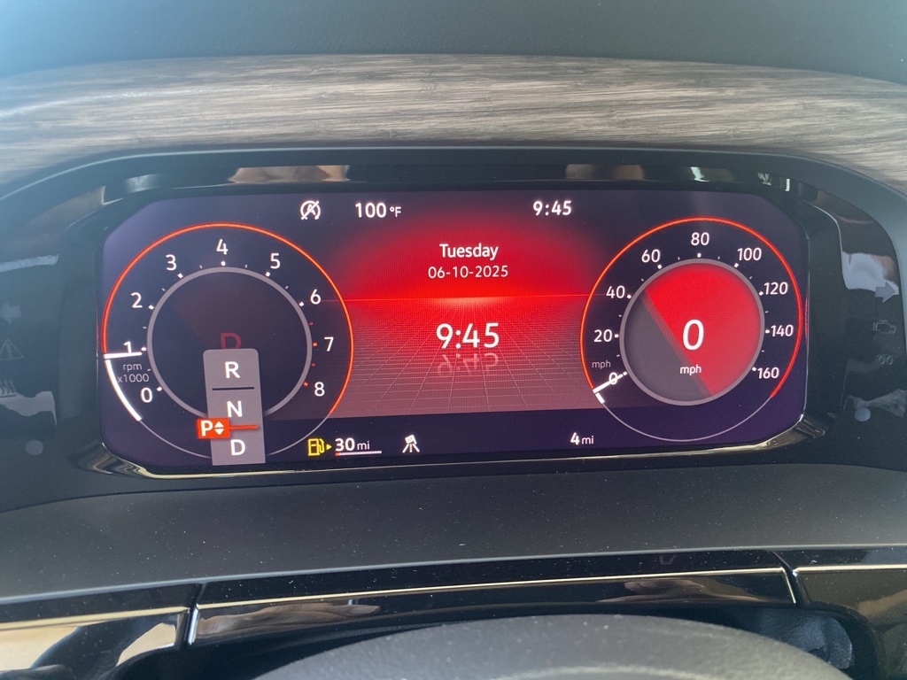 Vehicle image 20 of 35