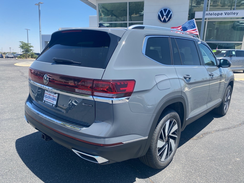 Vehicle image 5 of 35