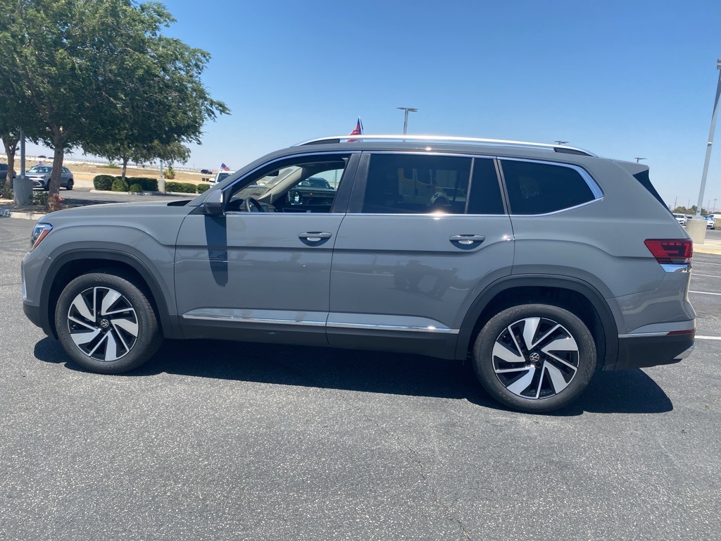 Vehicle image 6 of 35