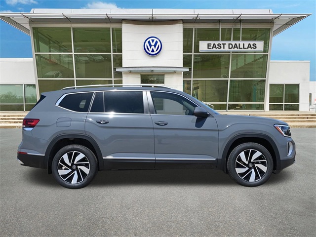 2025 Volkswagen Atlas 2.0T SEL Image 3 of 22