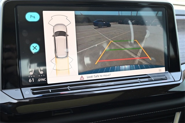 2025 Volkswagen Atlas 2.0T SEL Image 15 of 22