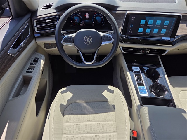 2025 Volkswagen Atlas 2.0T SEL Image 8 of 14