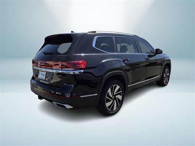 2025 Volkswagen Atlas 2.0T SEL Image 3 of 14