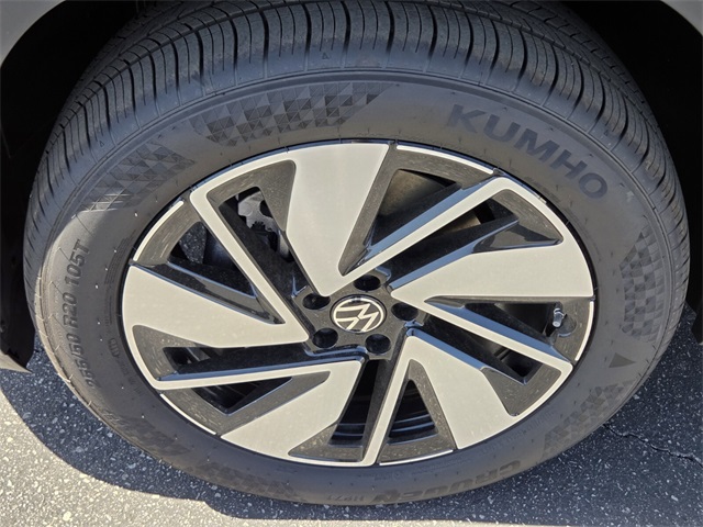 2025 Volkswagen Atlas 2.0T SEL Image 5 of 14