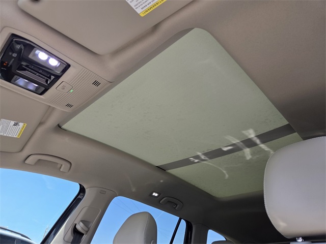 2025 Volkswagen Atlas 2.0T SEL Image 14 of 14