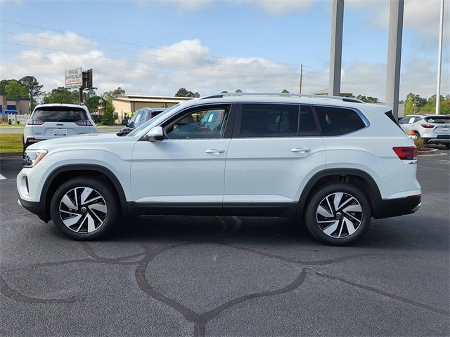 Vehicle image 7 of 39