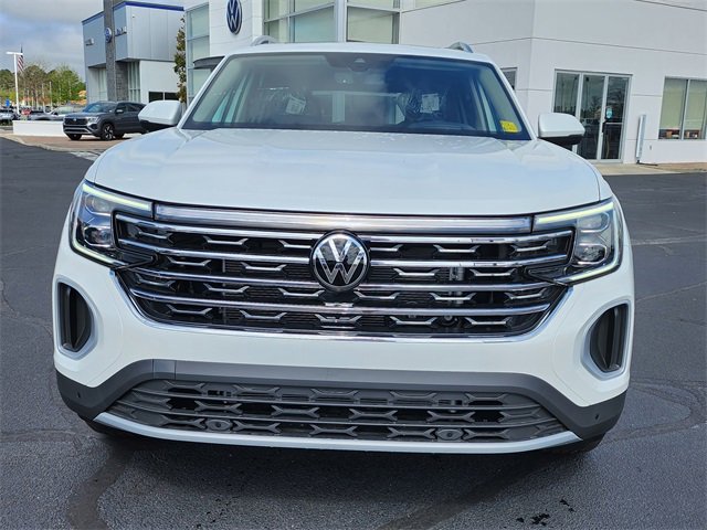 Vehicle image 31 of 39