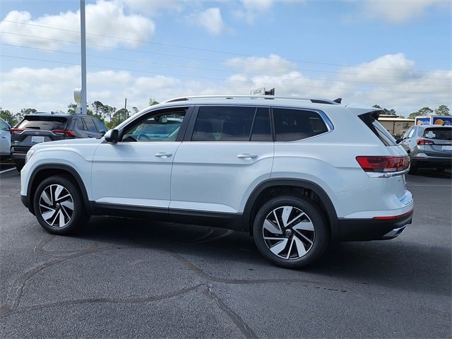 Vehicle image 6 of 39