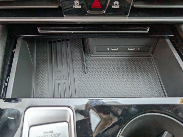 2025 Volkswagen Atlas 2.0T SEL Image 24 of 31