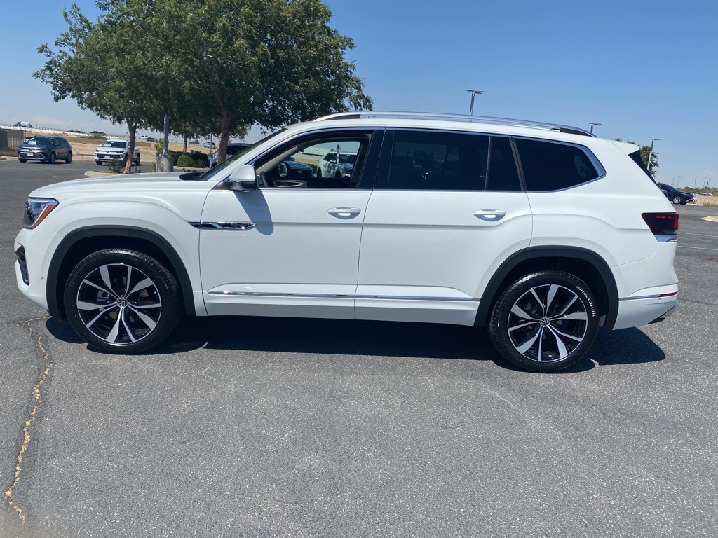 Vehicle image 7 of 35