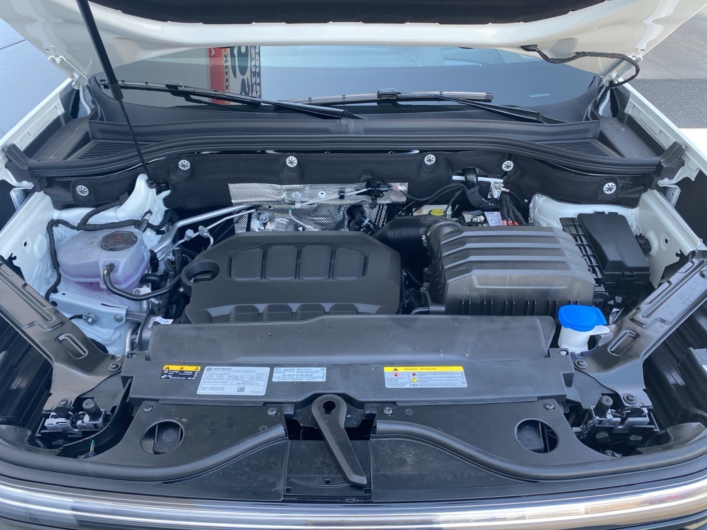 Vehicle image 8 of 35
